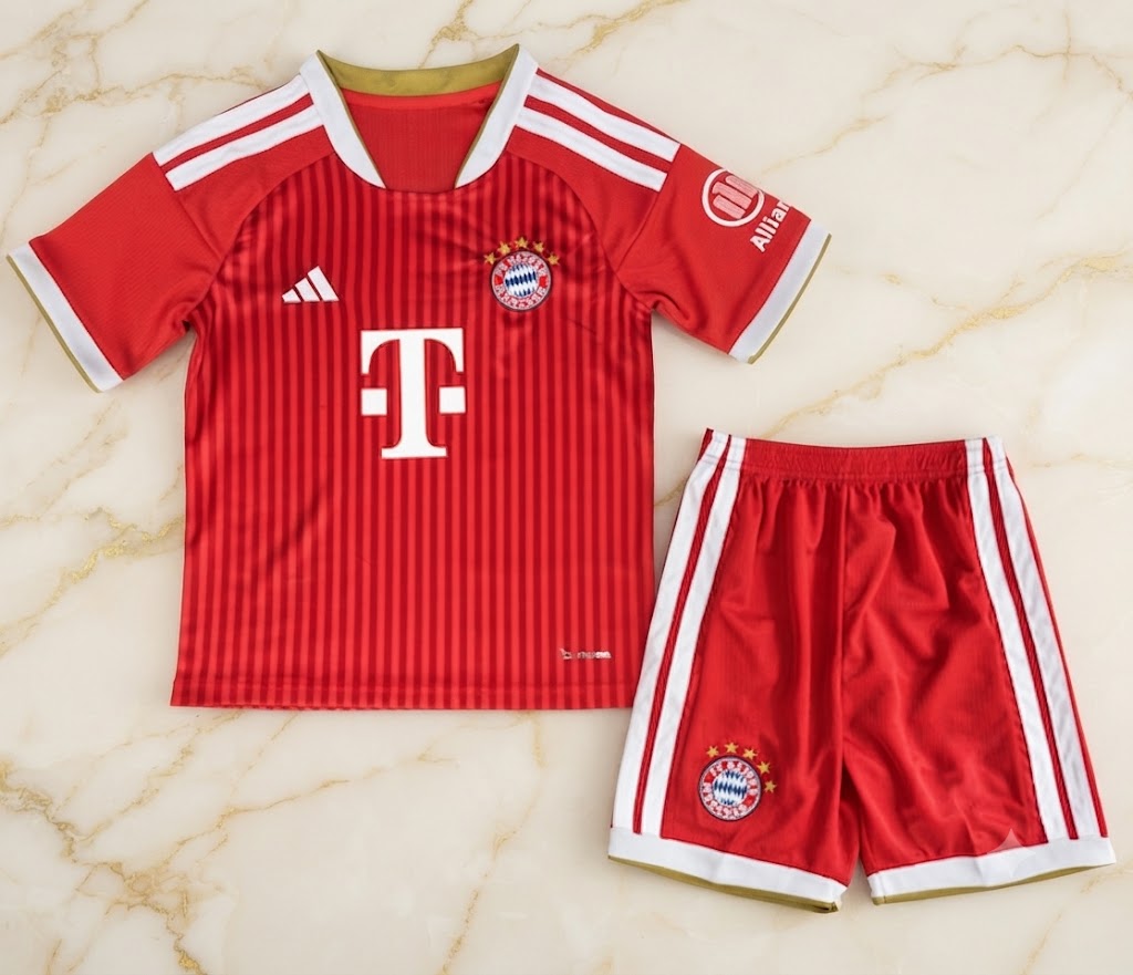 Bayern Munich Home Kit Kids 26/27 front
